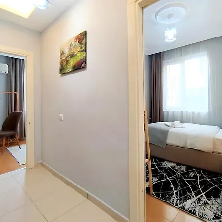 Cozy Near Shopping Malls In Kepez, Apartment Antalya