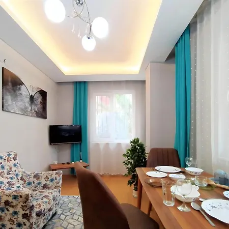 Cozy Near Shopping Malls In Kepez, Apartment *