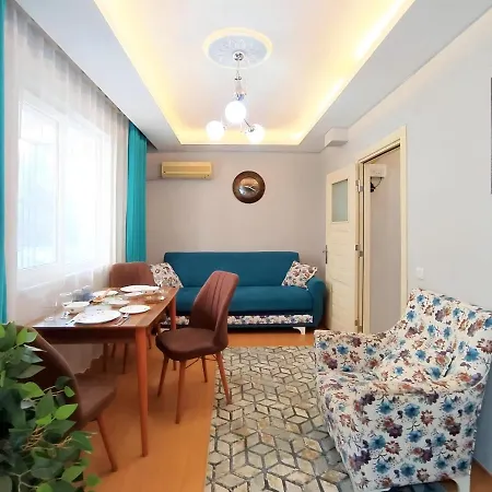 Cozy Near Shopping Malls In Kepez, Apartment *