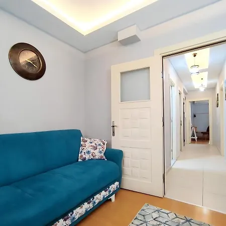 Cozy Near Shopping Malls In Kepez, Antalya