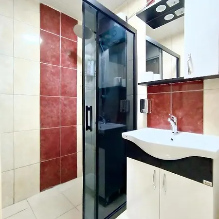 Cozy Near Shopping Malls In Kepez, Apartment