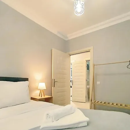 Cozy Near Shopping Malls In Kepez, Apartment Antalya